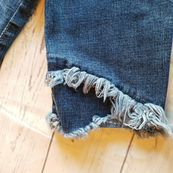 KanCan Estilo Women Frayed Distressed Ripped Raw Hem stretch sz 11 29 - Picture 5 of 7